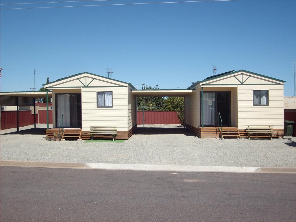 Jacko'S Holiday Cabins Arno Bay Экстерьер фото